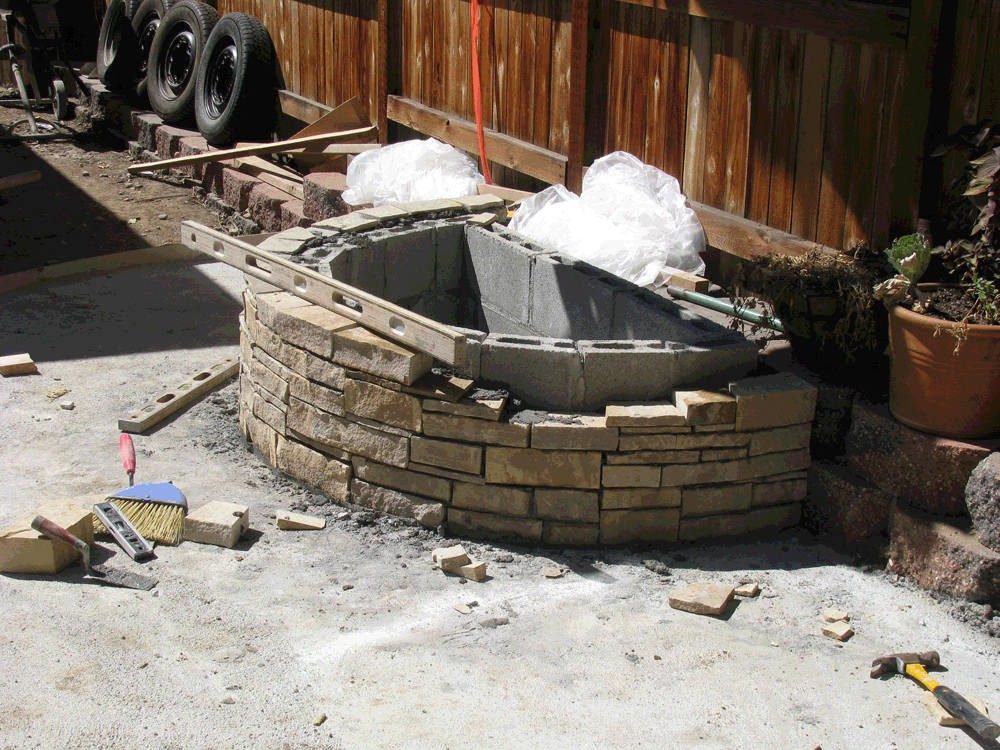 17_kearnin_firepit_construction.gif