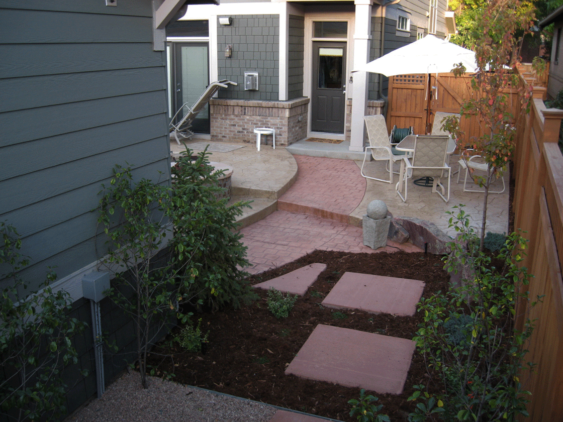patio_larkin_1.gif