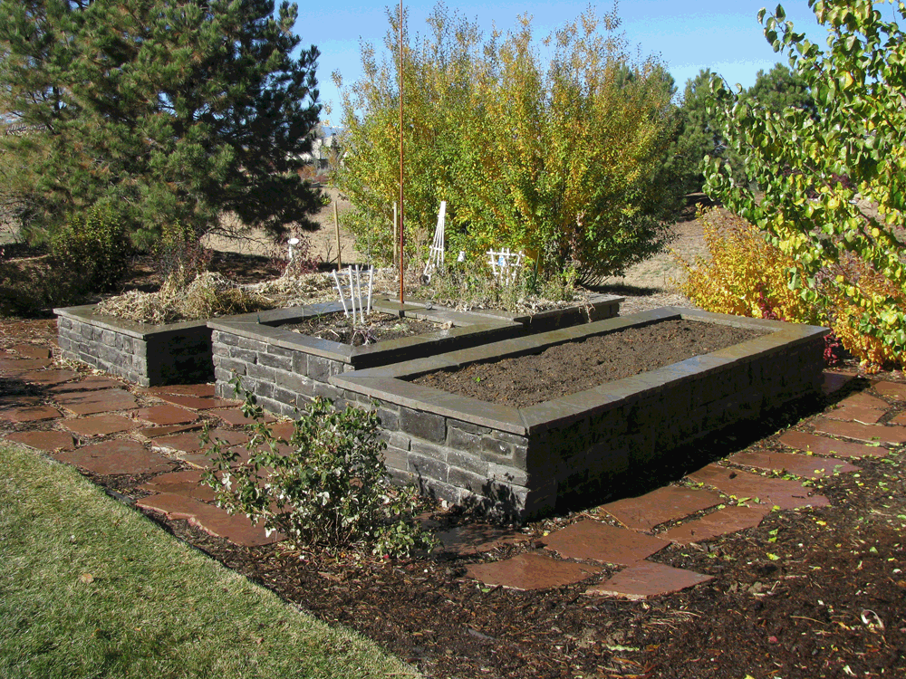 stone_planters.gif